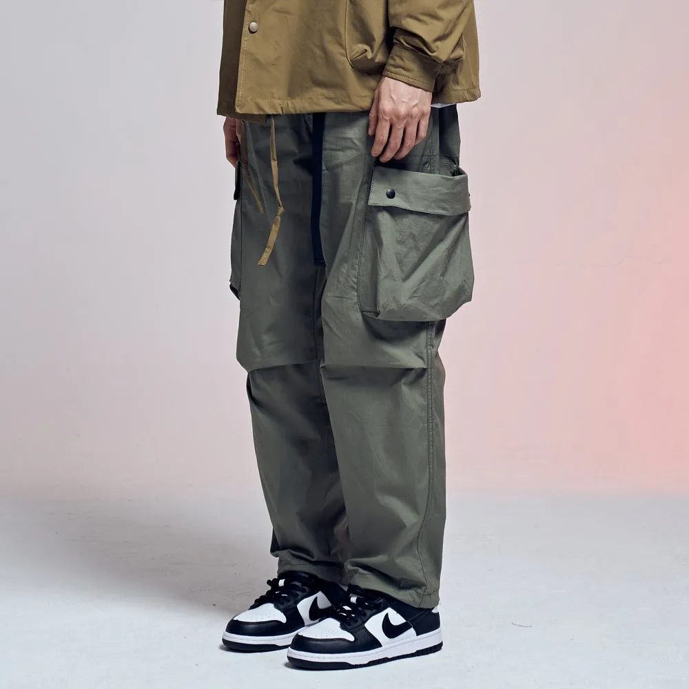 Boysnextdoor Relax Cargo Pants in Green