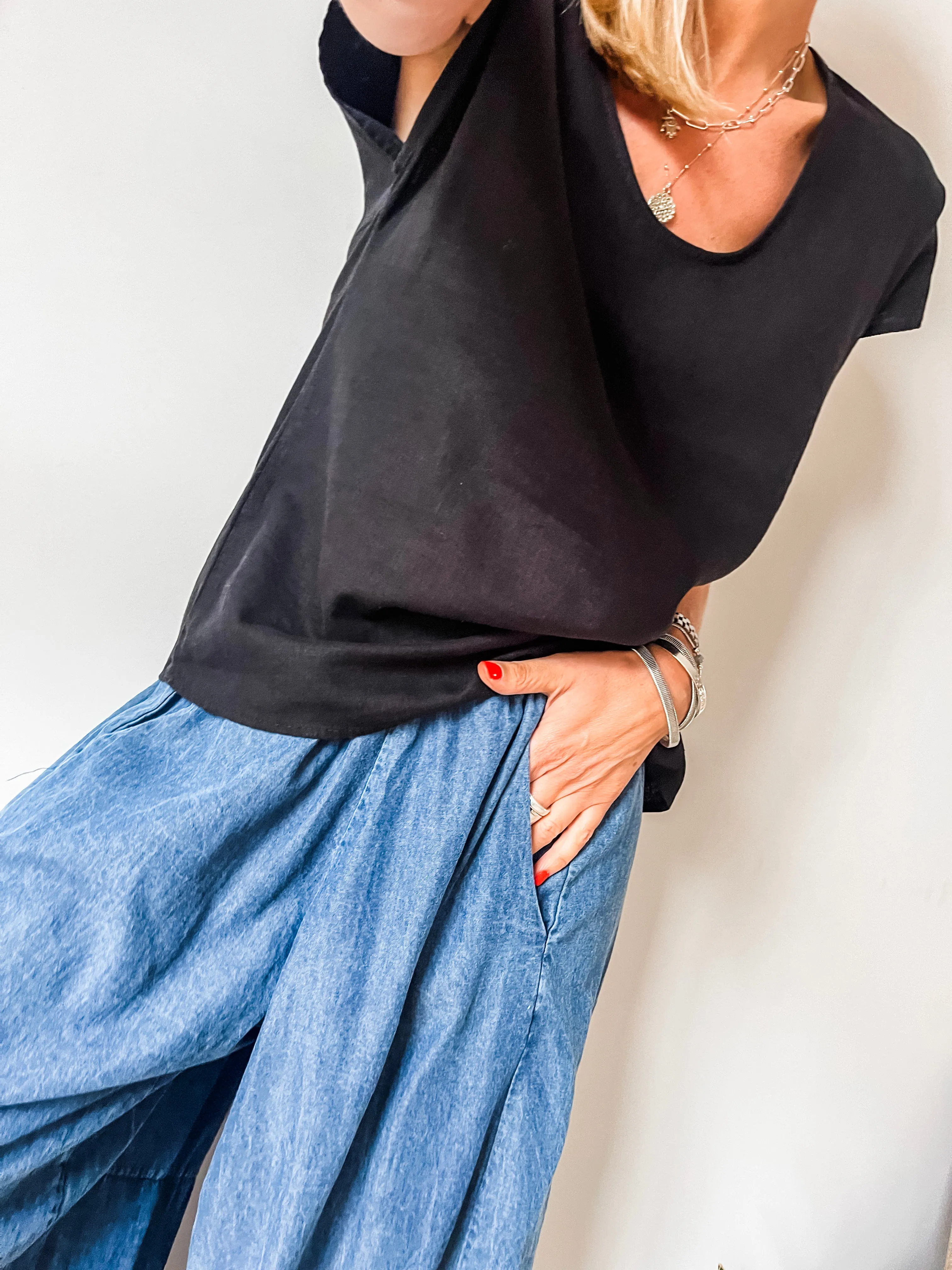 b.young Falakka O-Neck Blouse PREMIUM BRAND
