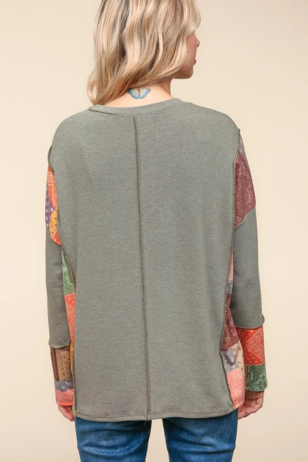 COLOR BLOCK LONG SLEEVE OUT SEAM PULLOVER TOP