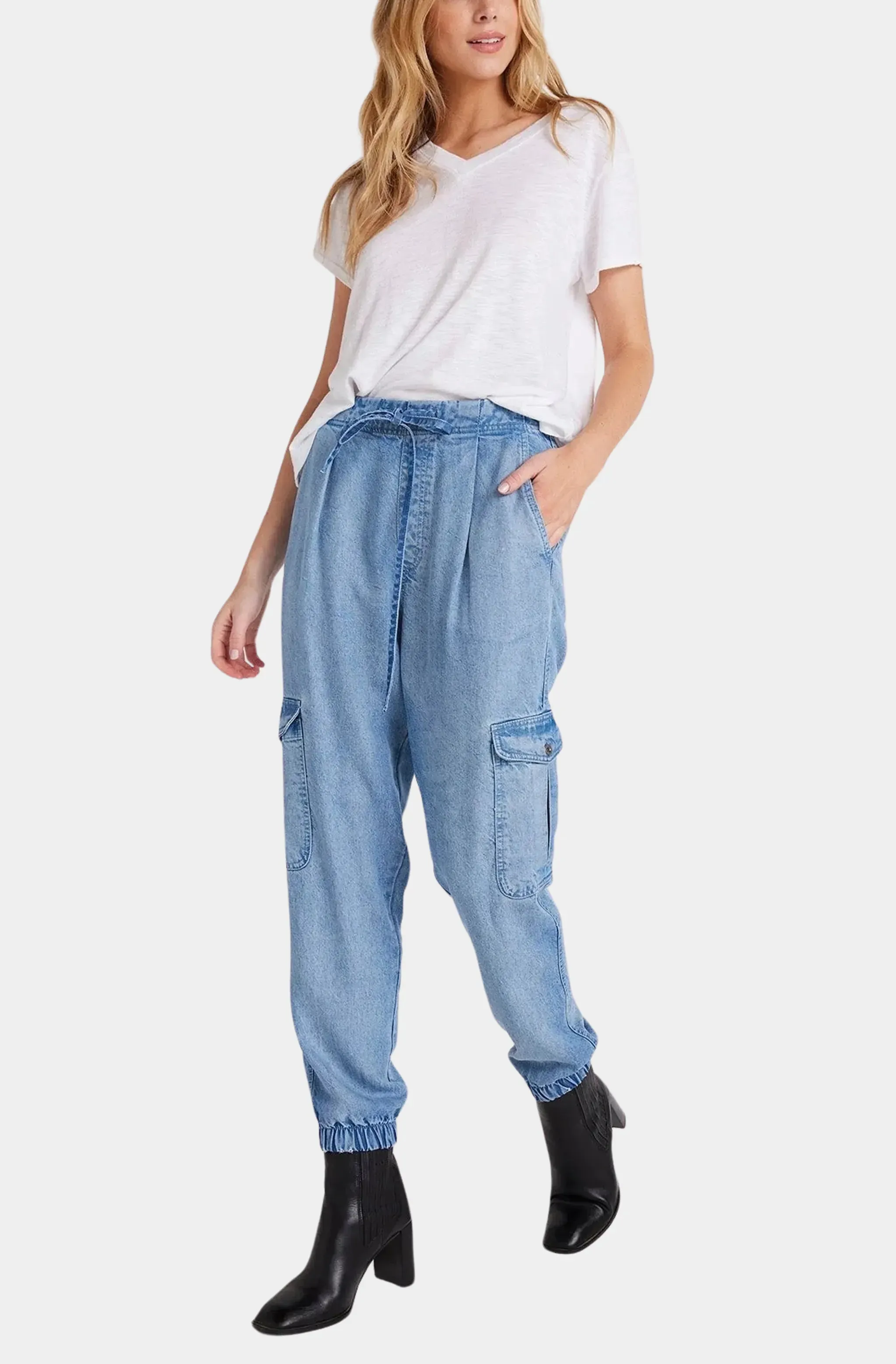 Isla Pleated Jogger