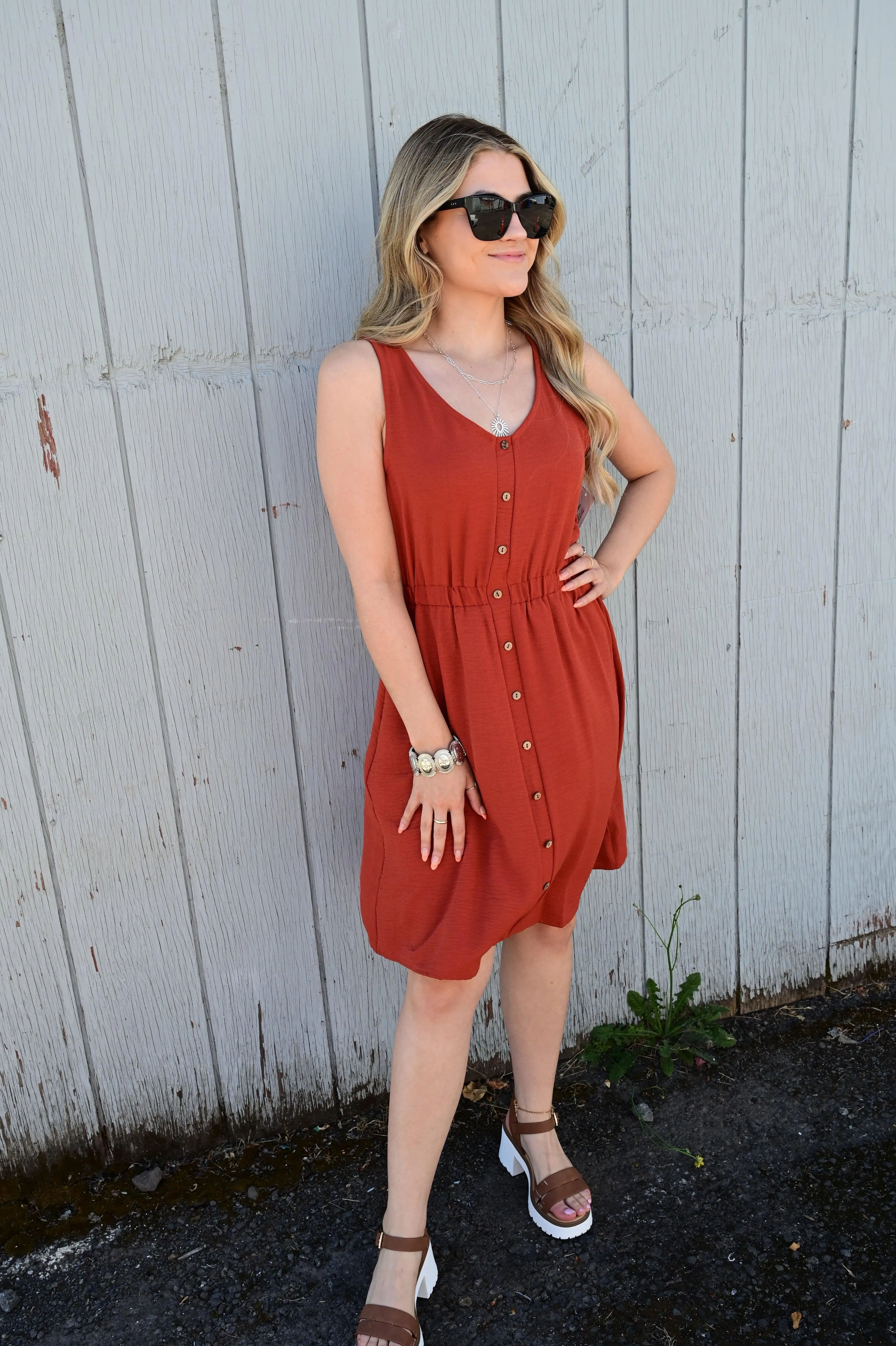 MAISIE SOLID SLEEVELESS MIDI DRESS S-XL