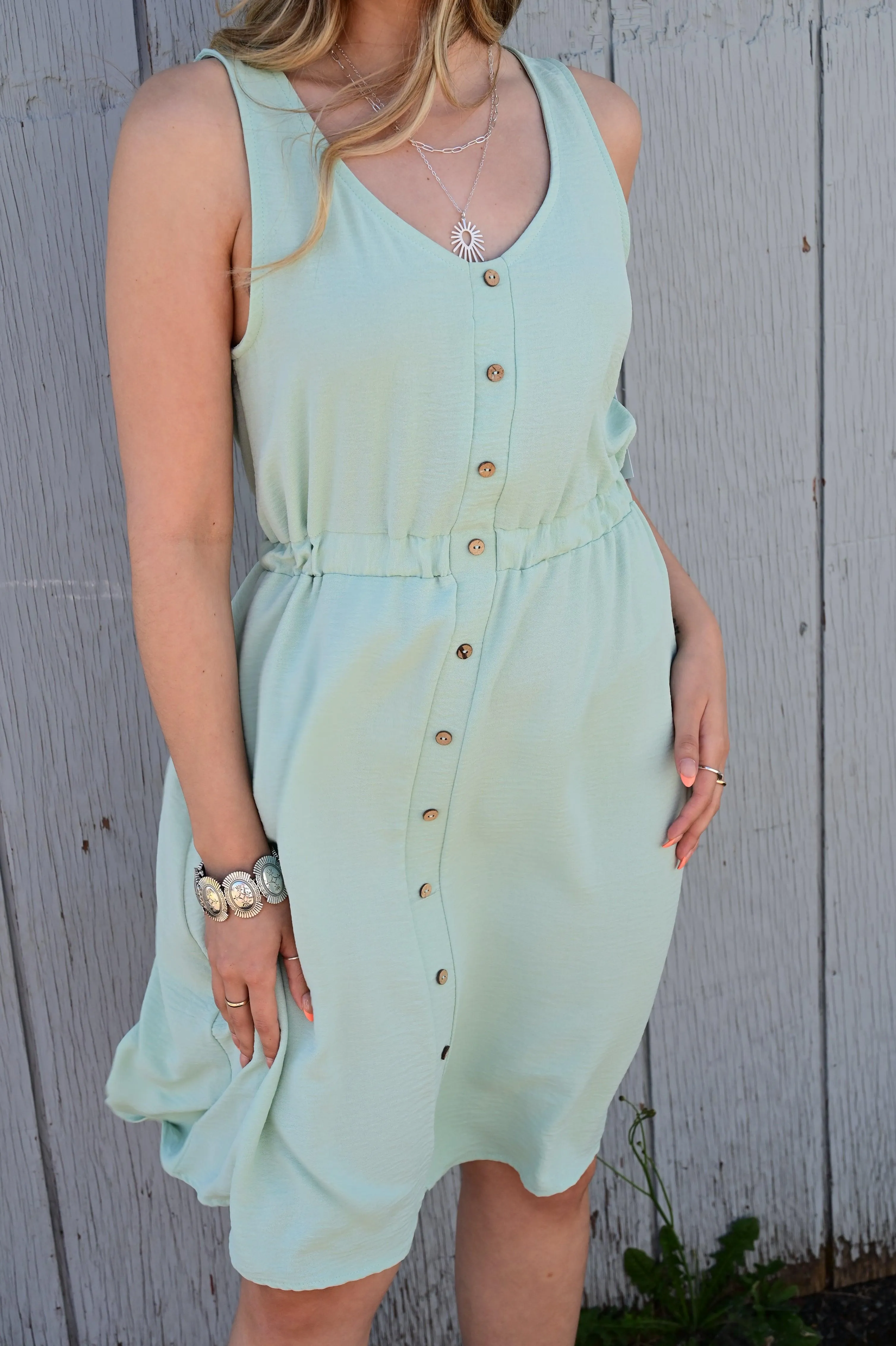 MAISIE SOLID SLEEVELESS MIDI DRESS S-XL