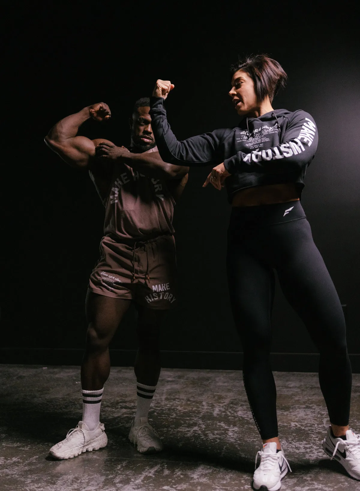 MAKE HISTORY CROP HOODIE - BLACK