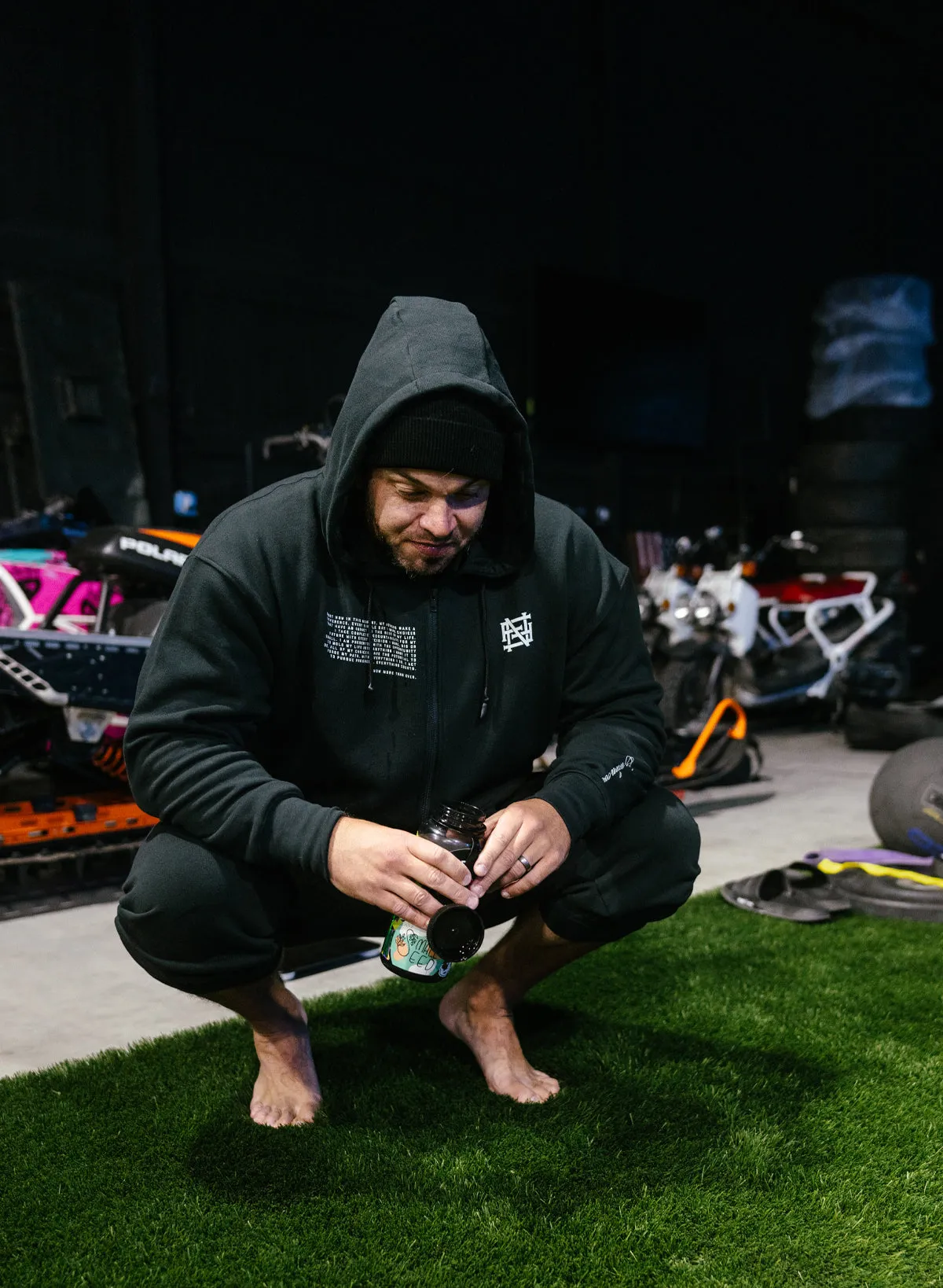 MORE THAN EVER FITTED JOGGERS - BLACK