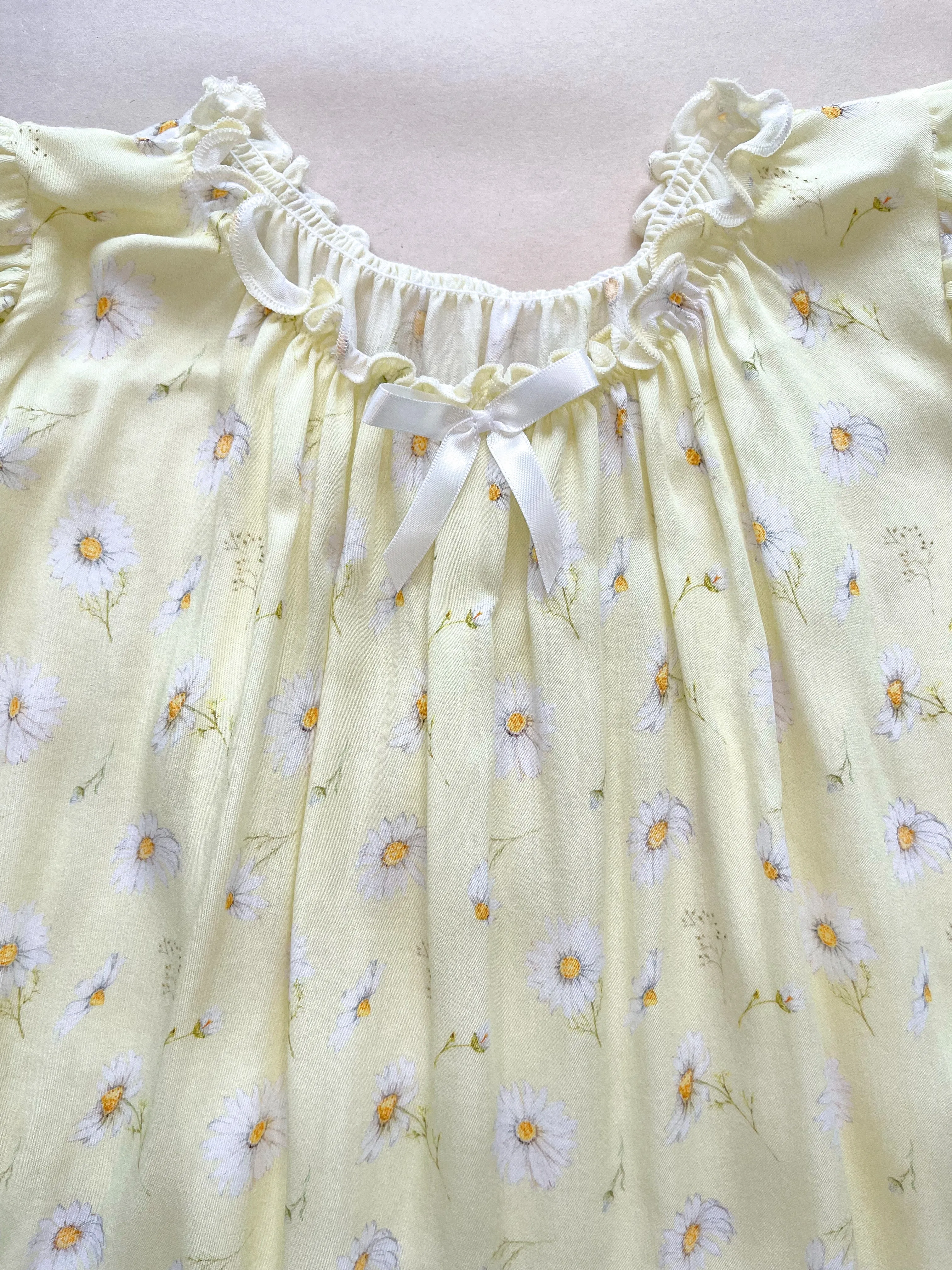 OLIVIA - GIRLS VISCOSE NIGHTDRESS YELLOW DAISY PRINT
