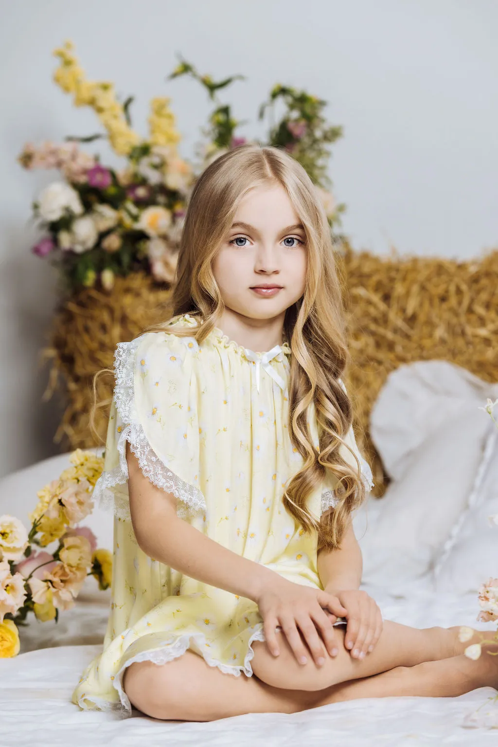 OLIVIA - GIRLS VISCOSE NIGHTDRESS YELLOW DAISY PRINT