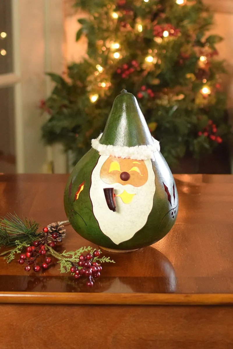 Saint Nick - Medium Lit