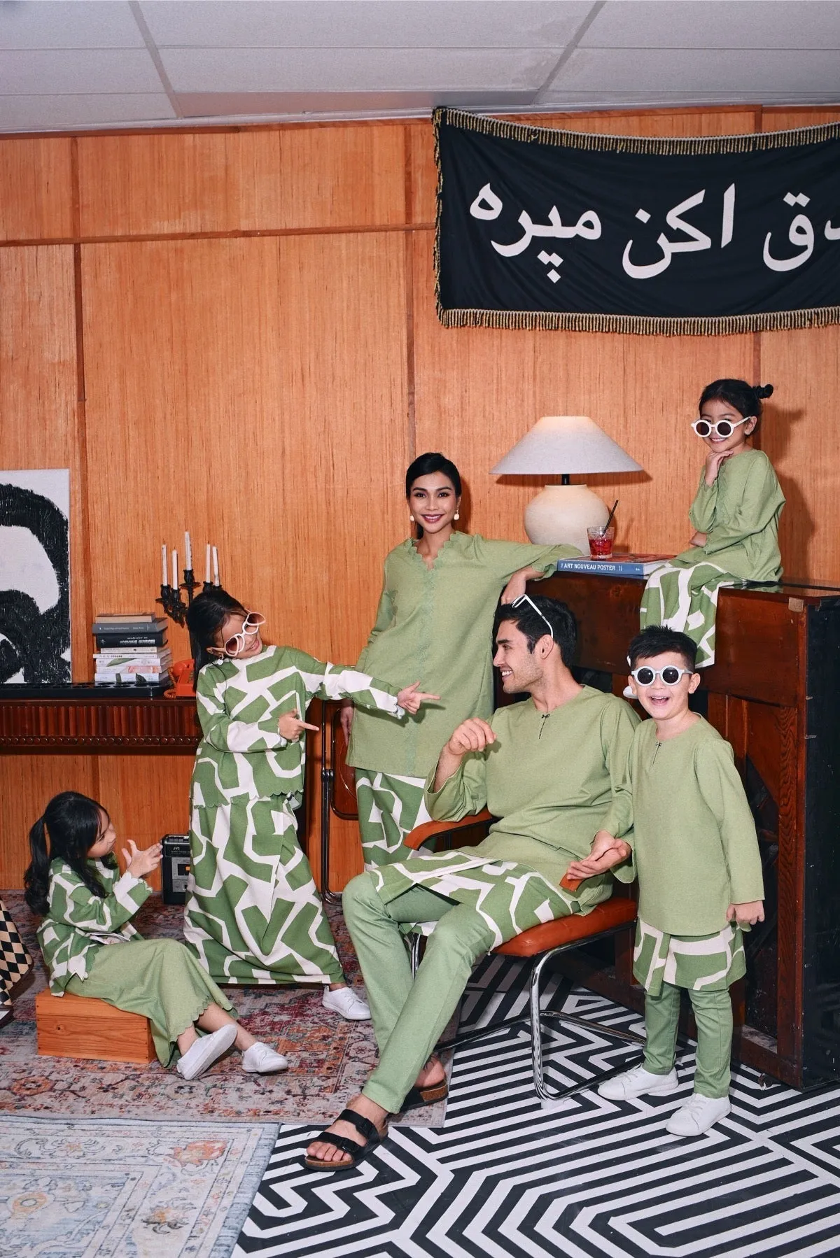 The Congkak Folded Skirt - Lawn Green