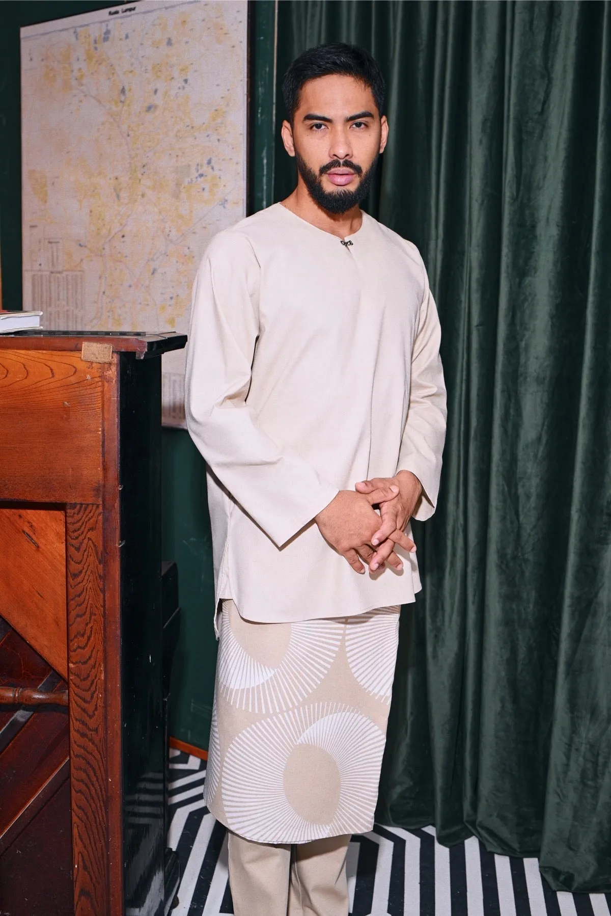 The Congkak Men Kurta - Khaki